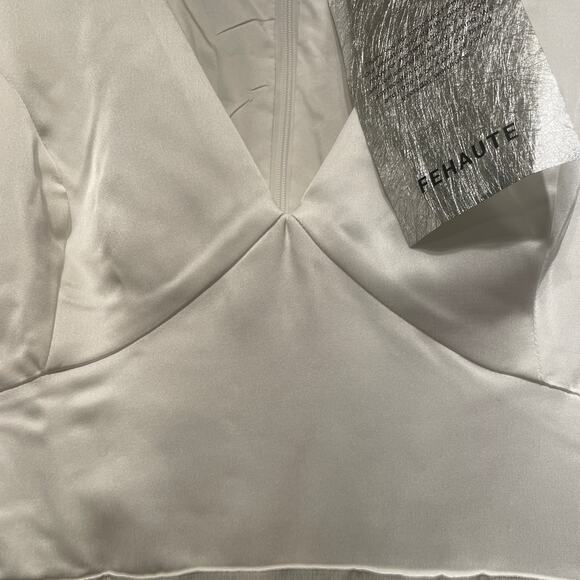 FEHAUTE US10 White Bridal Dress | Sheer Sleeves, Floral Hem, NWT - Picture 10 of 13